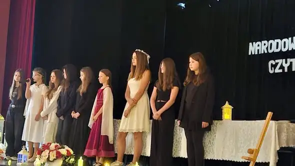 Narodowe Czytanie 2026 w Ciepłowodach – „Dziady cz. II” na szkolnej scenie