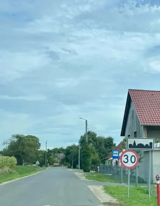 Tymczasowe ograniczenie prędkości do 30 km/h na trasie objazdu w gminie Ziębice