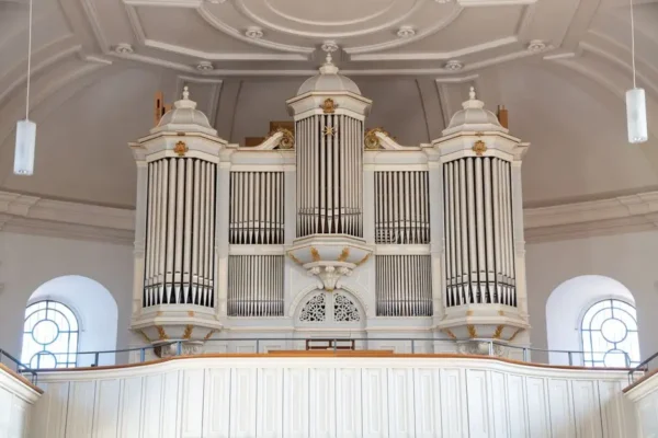 Recital organowy Mateusza Rzewuskiego w Bazylice w Bardzie – 18 września 2026