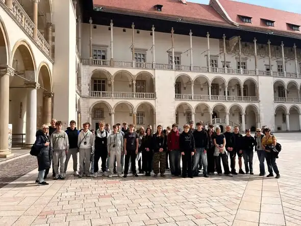 Uczniowie ZSZ w Ząbkowicach zwiedzali Kraków – trzydniowa wycieczka klas 2TE, 3TE i 3B