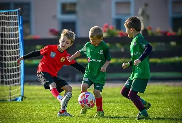 I Kamieniecki Festiwal Futbolu – debiut Żaków i święto lokalnej piłki