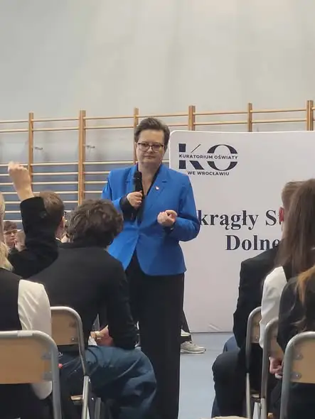 Okrągły Stół Uczniowski we Wrocławiu: młodzież rozmawiała o przyszłości polskiej szkoły