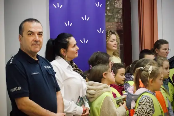 Odblaskowa Szkoła w Ziębicach: międzypokoleniowa lekcja bezpieczeństwa