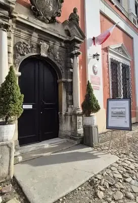 Wolontariusze z Ziębic wsparli konferencję naukową w Henrykowie