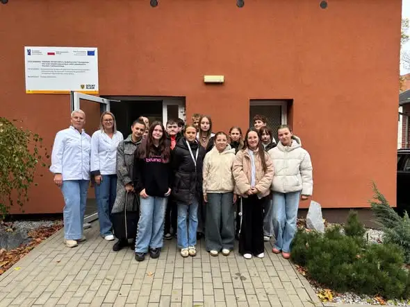 Uczniowie z Ziębic gotowali jesienne potrawy w szkolnej pracowni gastronomicznej